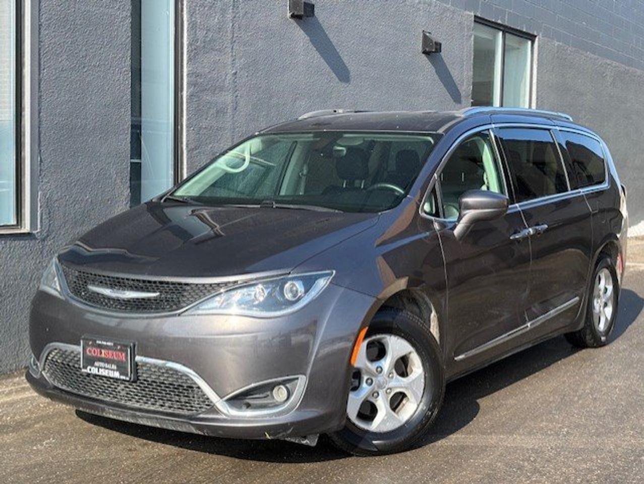2017 Chrysler Pacifica TOURING-L PLUS **LEATHER-NAVI-BACK UP CAMERA-STOW N GO** Photo0