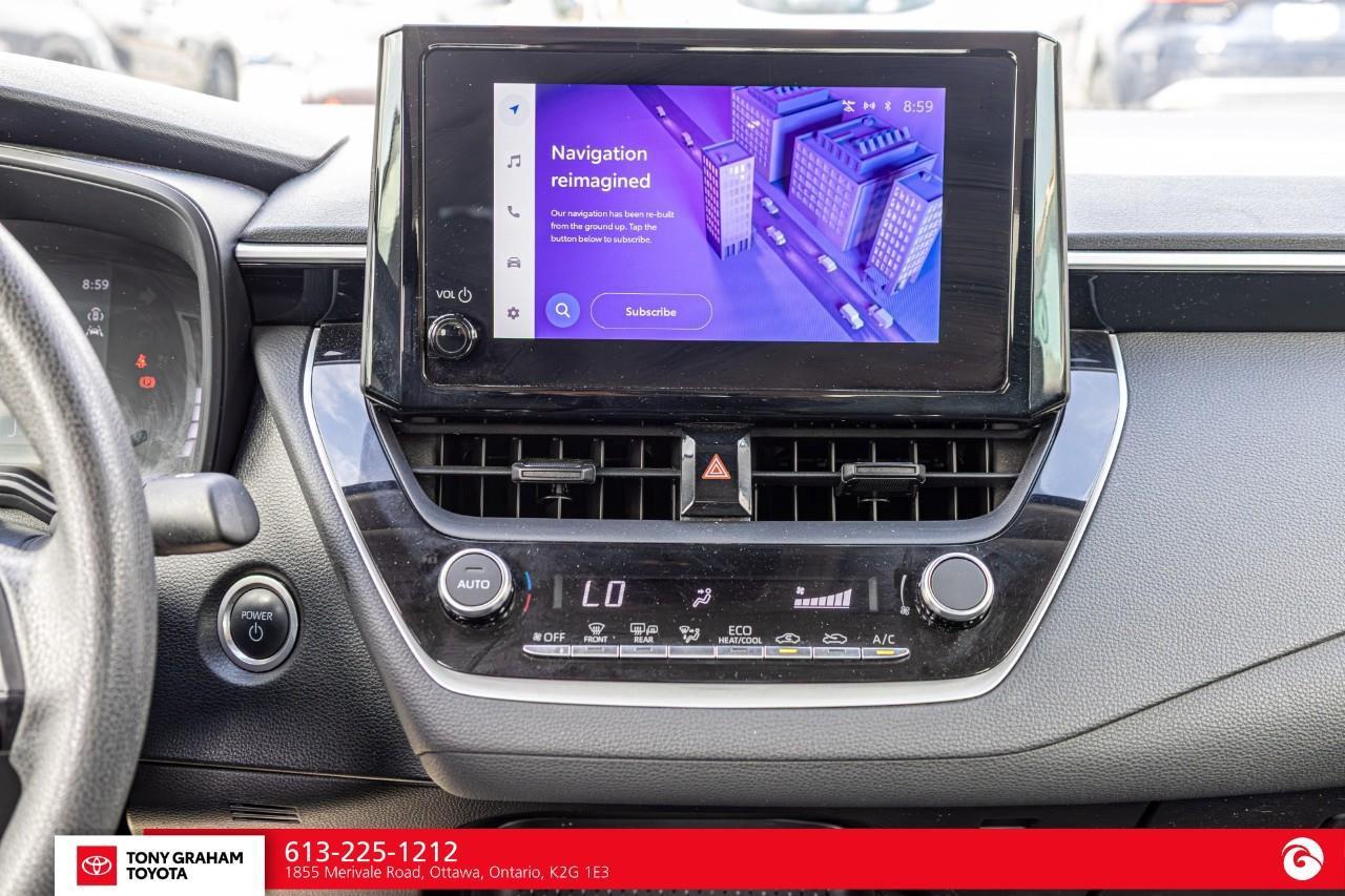 2024 Toyota Corolla Hybrid LE Photo
