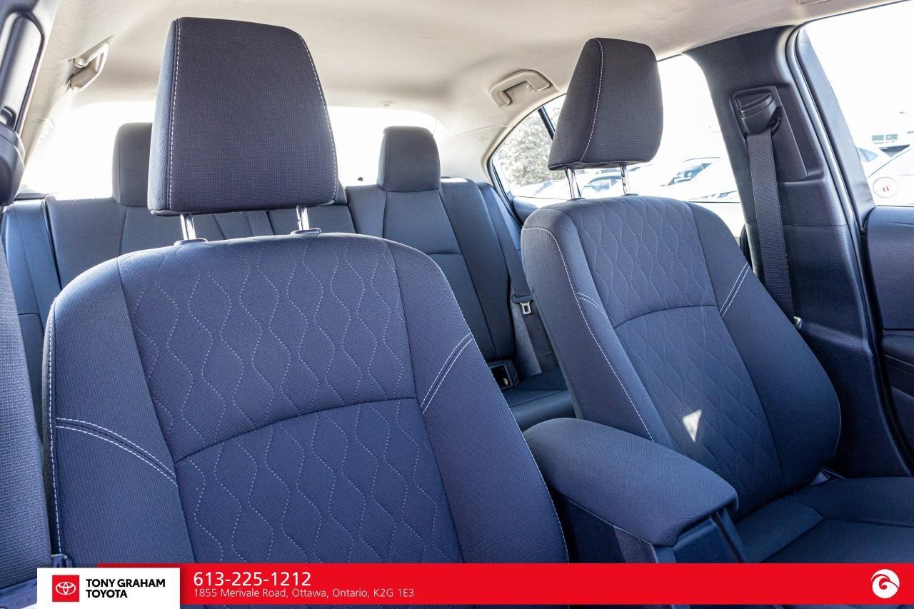 2024 Toyota Corolla Hybrid LE Photo