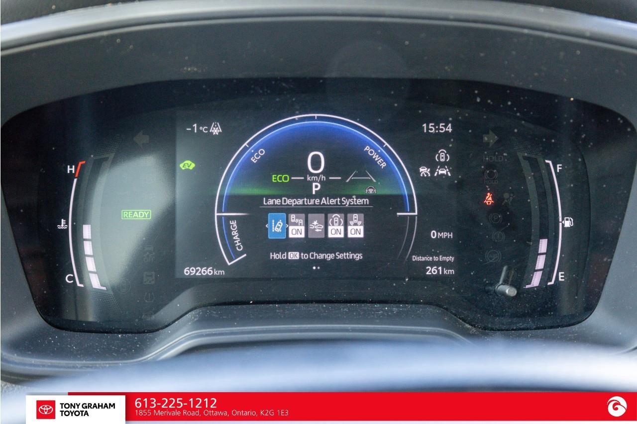 2024 Toyota Corolla Hybrid LE Photo