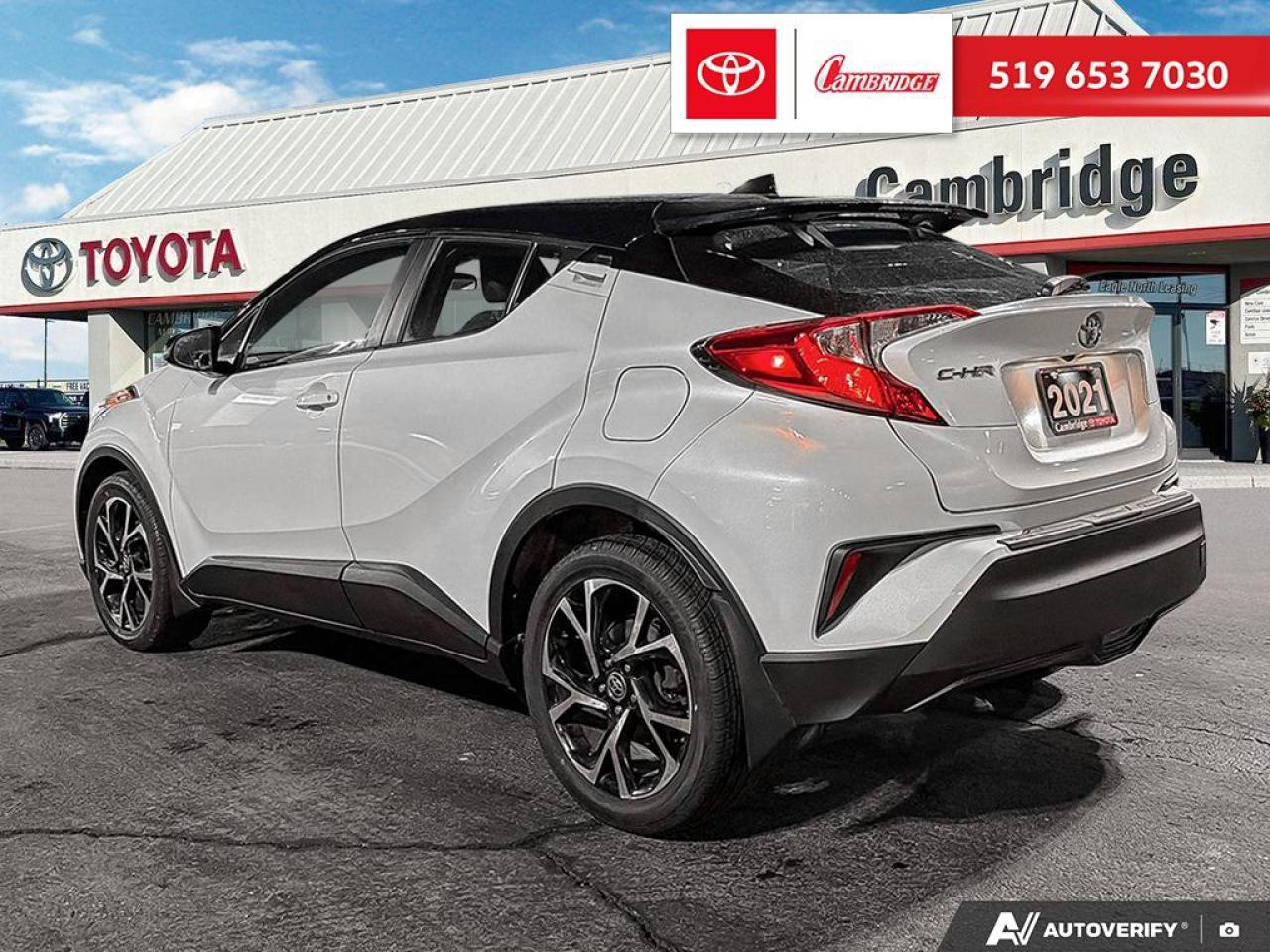 2021 Toyota C-HR XLE Premium Photo