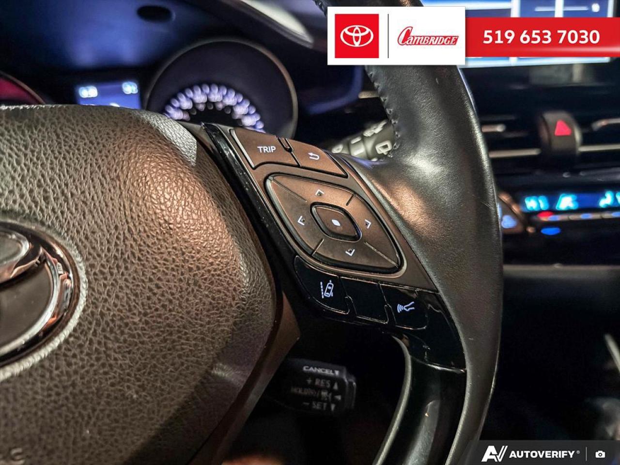 2021 Toyota C-HR XLE Premium Photo