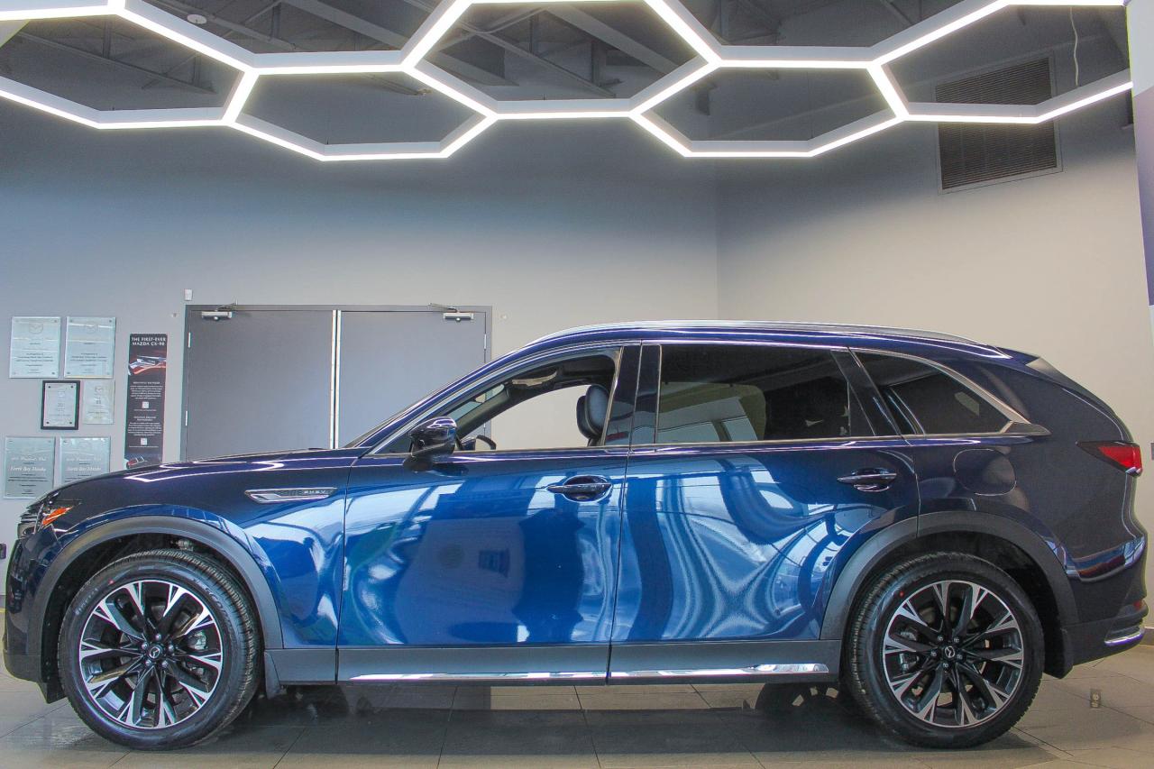 2024 Mazda CX-90 PHEV GT BOSE AUDIO - NAVIGATION - 360 DEGREE CAMERA - HEATED FRONT SEATS/VENTILATED SEATS Photo