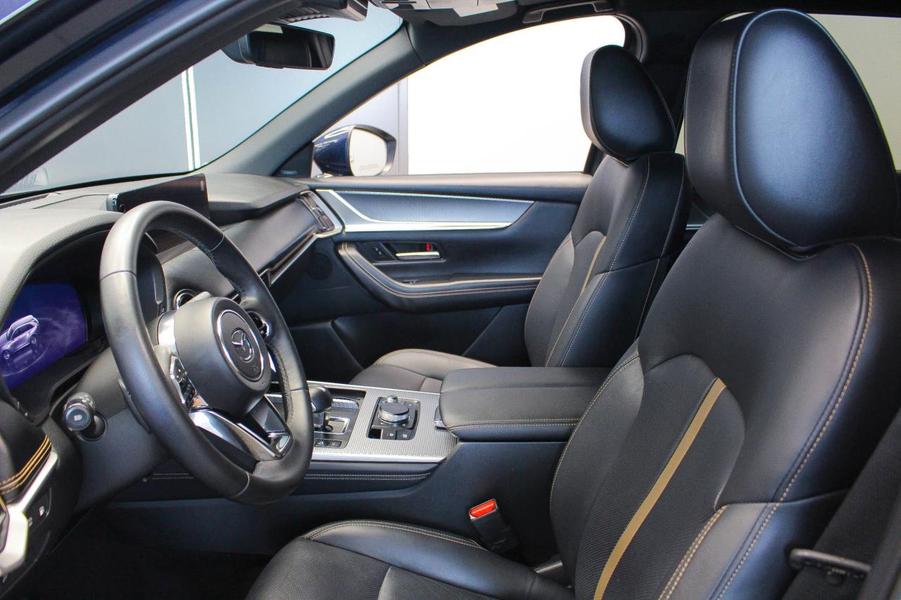 2024 Mazda CX-90 PHEV GT BOSE AUDIO - NAVIGATION - 360 DEGREE CAMERA - HEATED FRONT SEATS/VENTILATED SEATS Photo