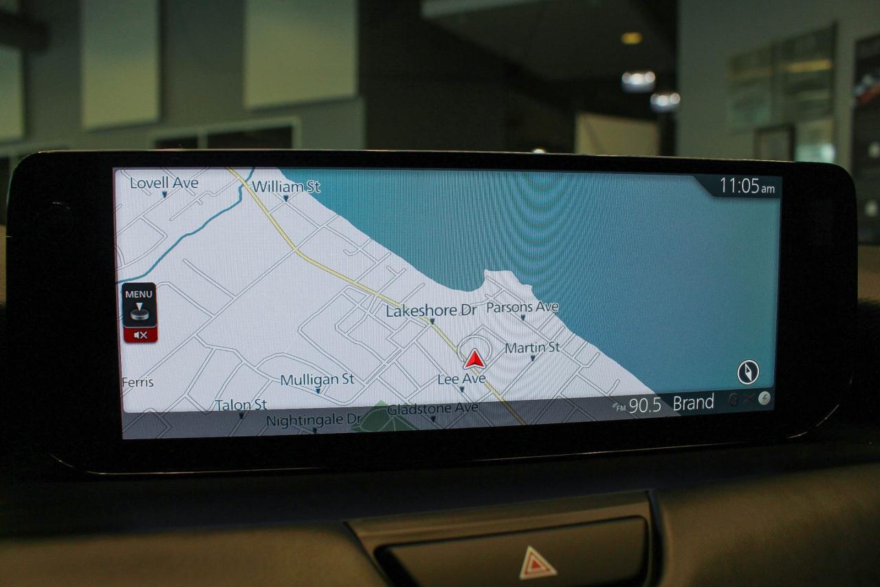 2024 Mazda CX-90 PHEV GT BOSE AUDIO - NAVIGATION - 360 DEGREE CAMERA - HEATED FRONT SEATS/VENTILATED SEATS Photo