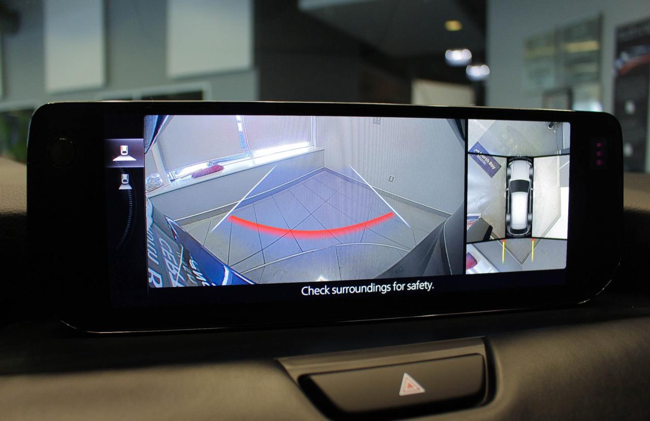 2024 Mazda CX-90 PHEV GT BOSE AUDIO - NAVIGATION - 360 DEGREE CAMERA - HEATED FRONT SEATS/VENTILATED SEATS Photo