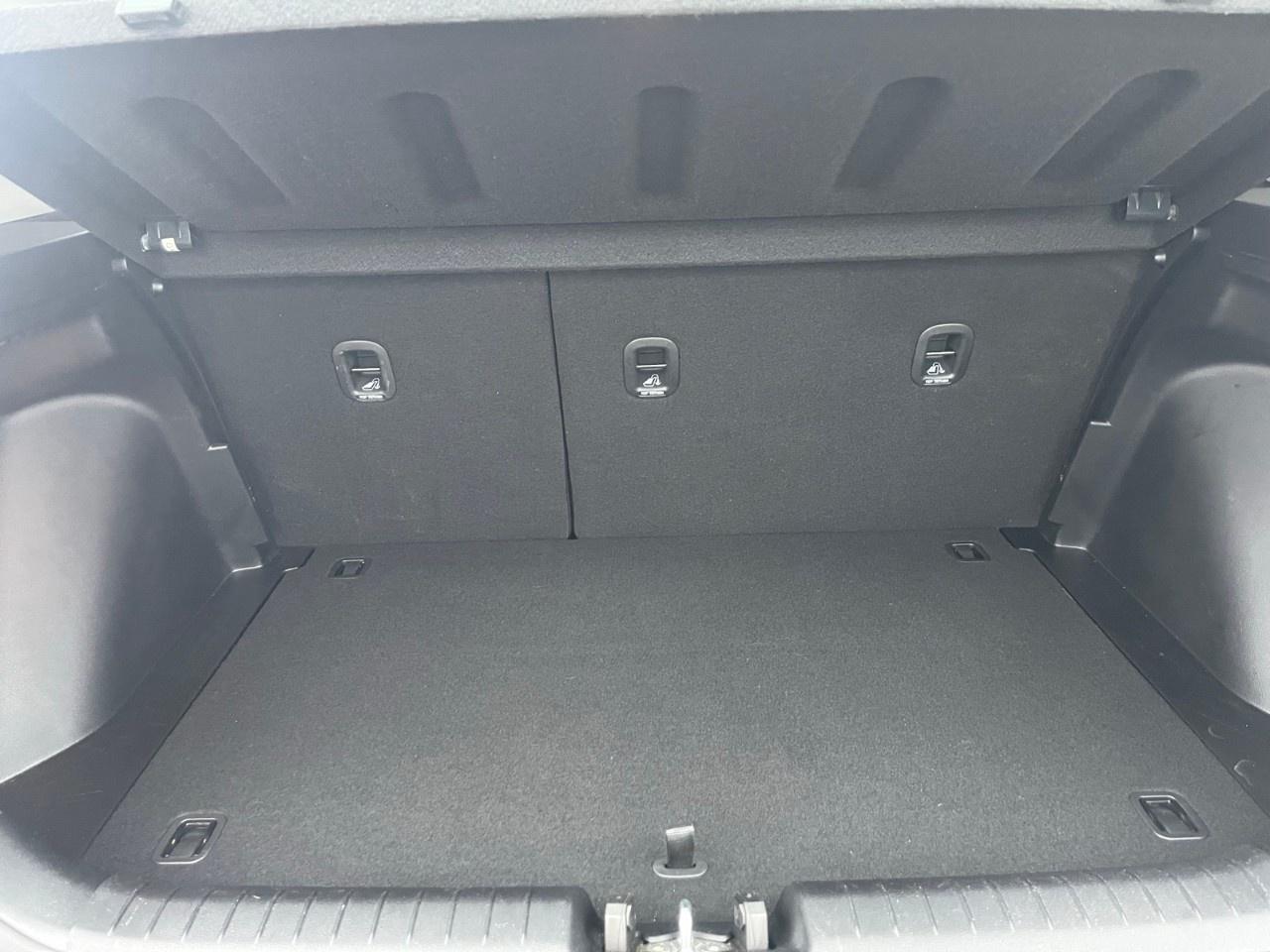 2021 Hyundai Venue Trend IVT Photo