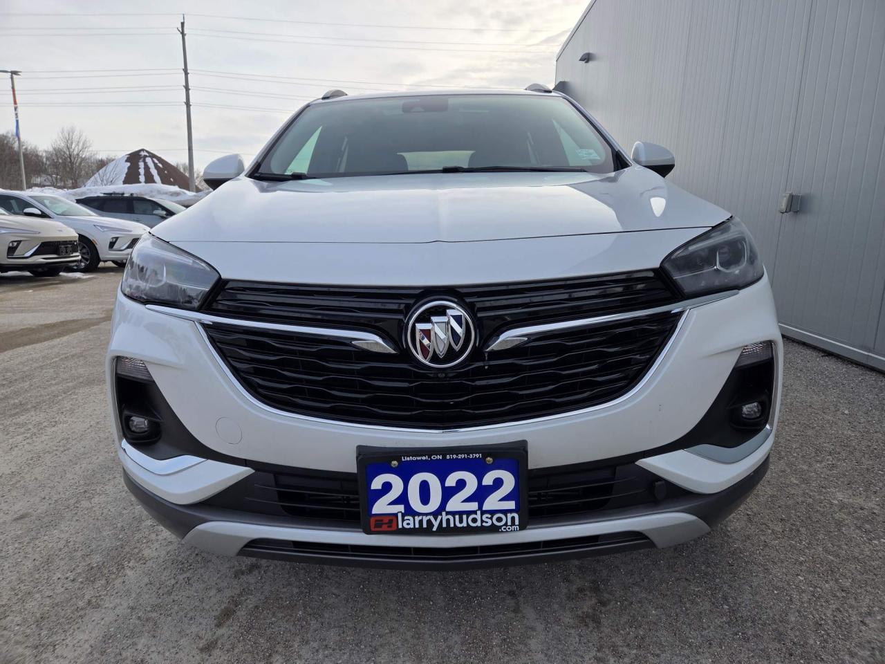 2022 Buick Encore GX Essence One Owner | Leather | Nav | Sunroof | Tech Package | 18" Wheels Photo2