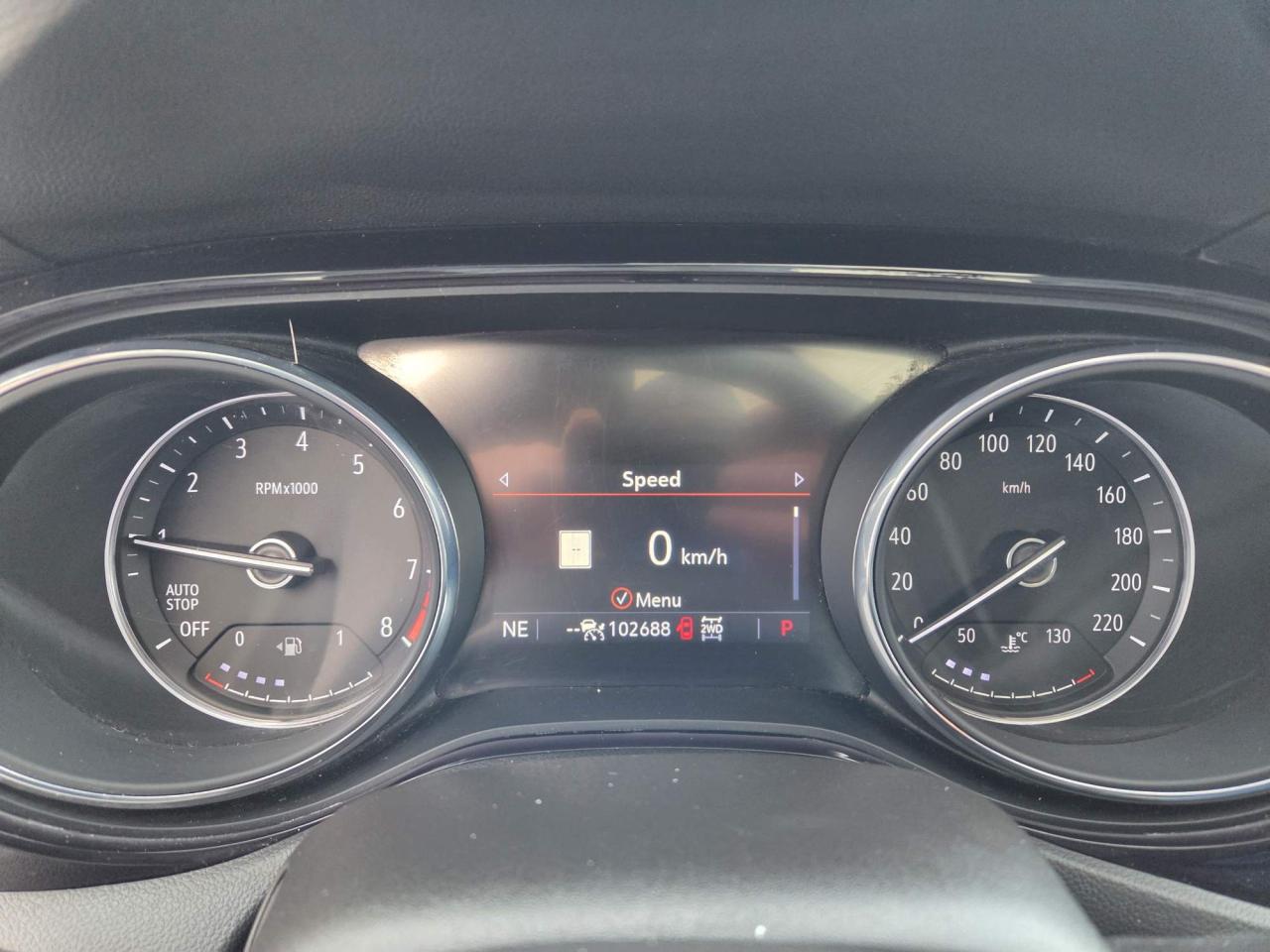 2022 Buick Encore GX Essence One Owner | Leather | Nav | Sunroof | Tech Package | 18" Wheels Photo