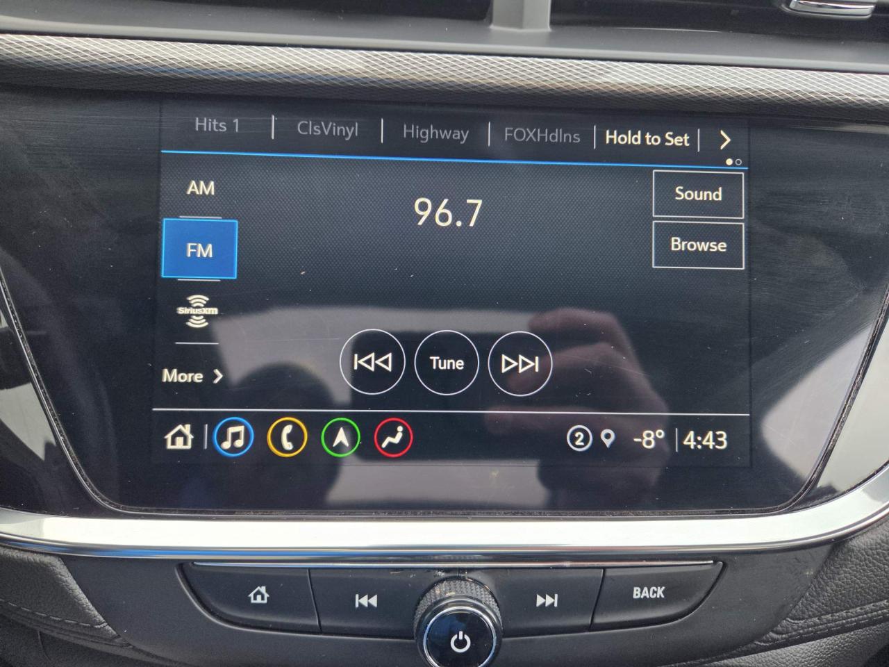 2022 Buick Encore GX Essence One Owner | Leather | Nav | Sunroof | Tech Package | 18" Wheels Photo