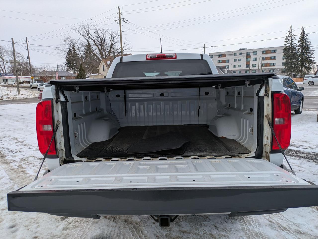 2016 Chevrolet Colorado 4WD Crew Cab 128.3" WT Photo