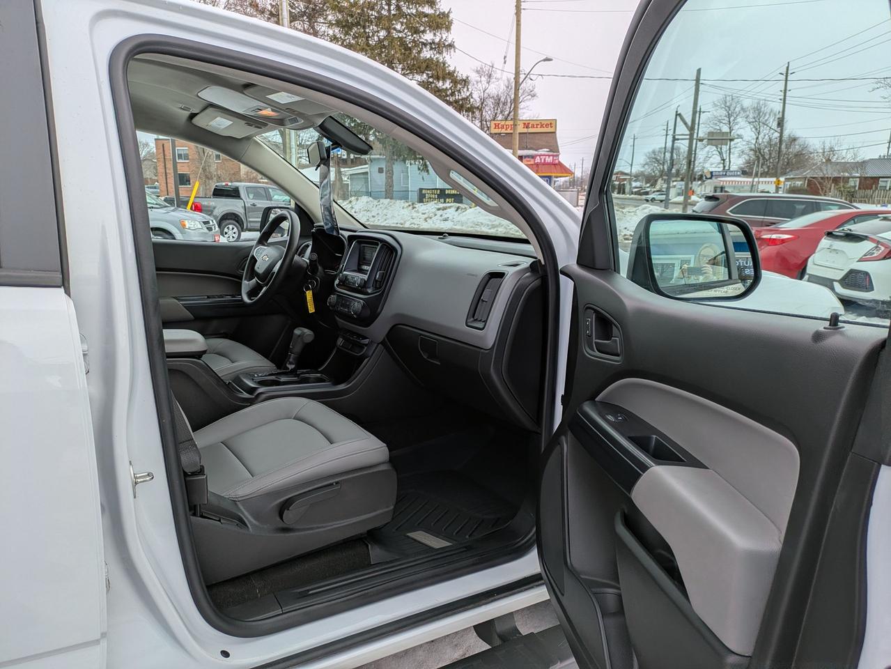 2016 Chevrolet Colorado 4WD Crew Cab 128.3" WT Photo
