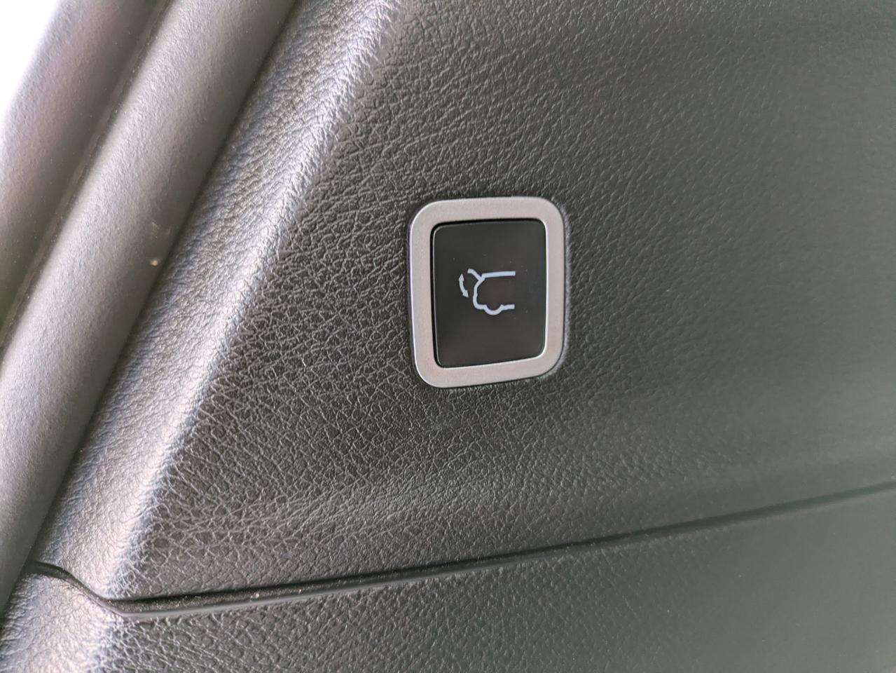 2021 Chrysler Pacifica TOURING-L Plus FWD Photo