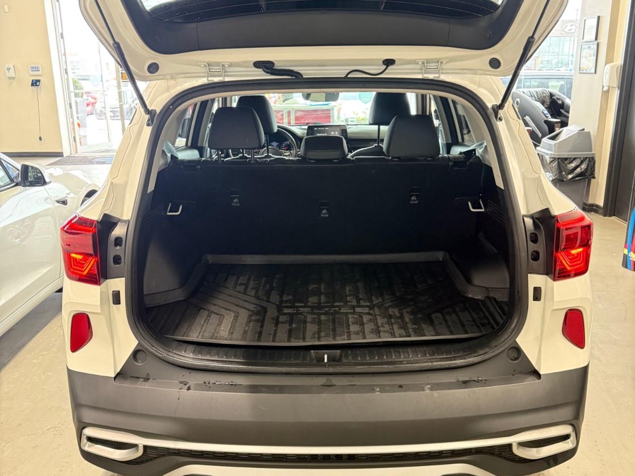 2022 Kia Seltos EX Photo