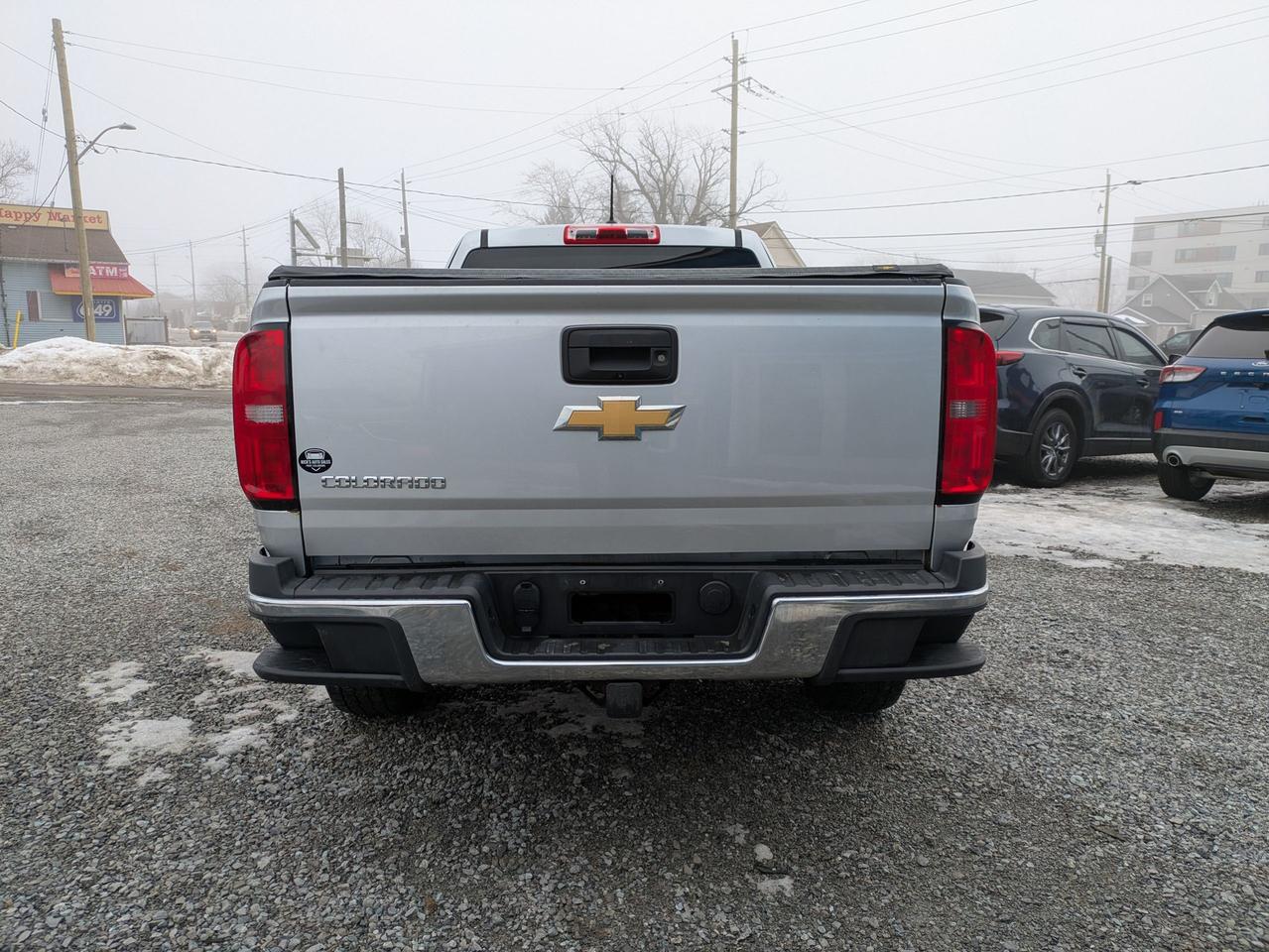 2017 Chevrolet Colorado 4WD Ext Cab 128.3" WT Photo3