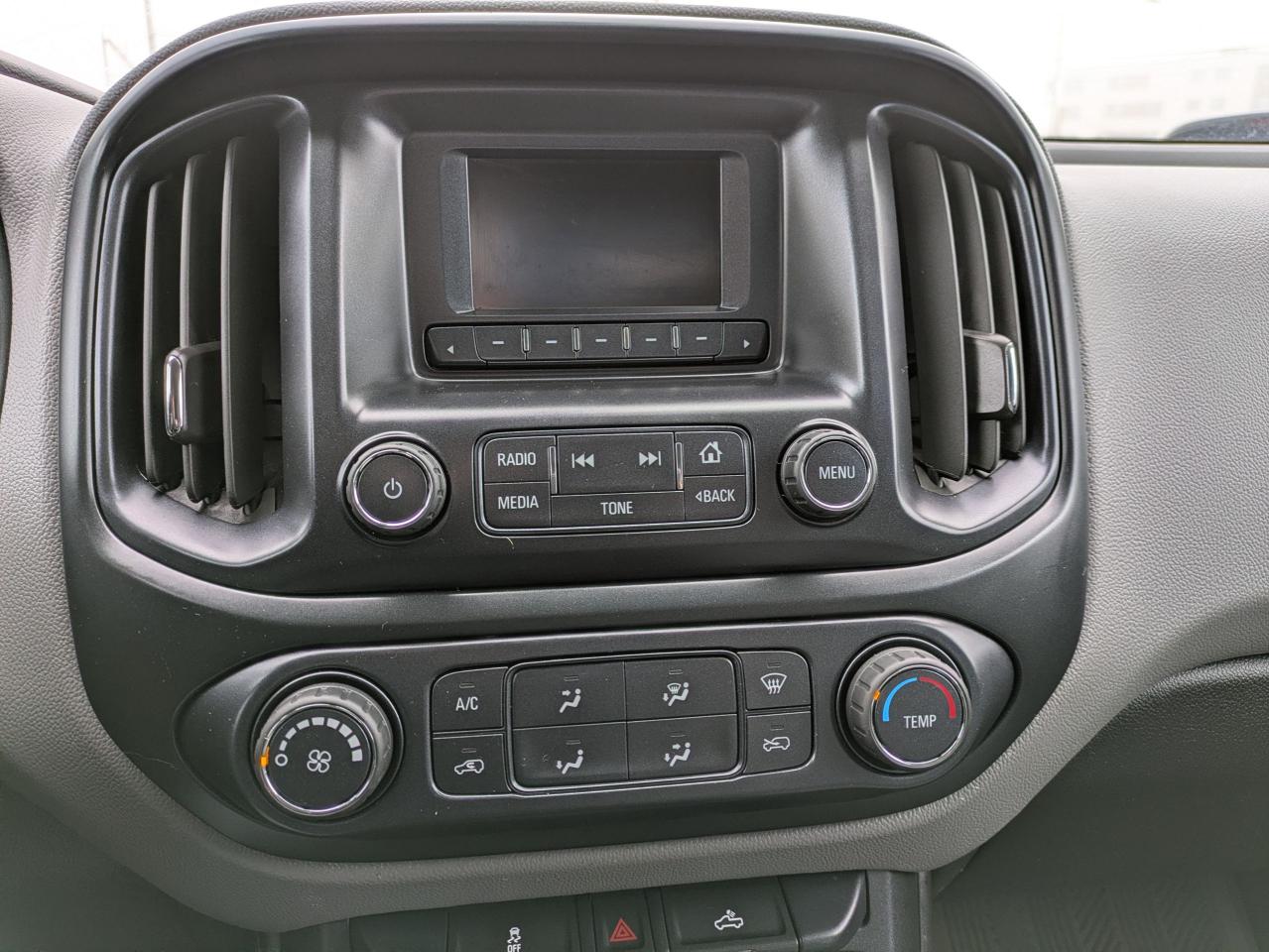 2017 Chevrolet Colorado 4WD Ext Cab 128.3" WT Photo