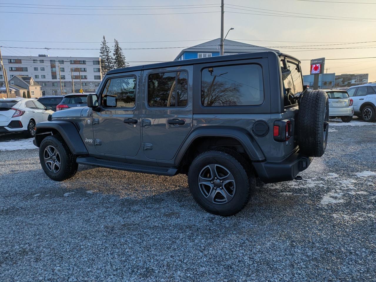 2019 Jeep Wrangler Sport 4X4 Photo2