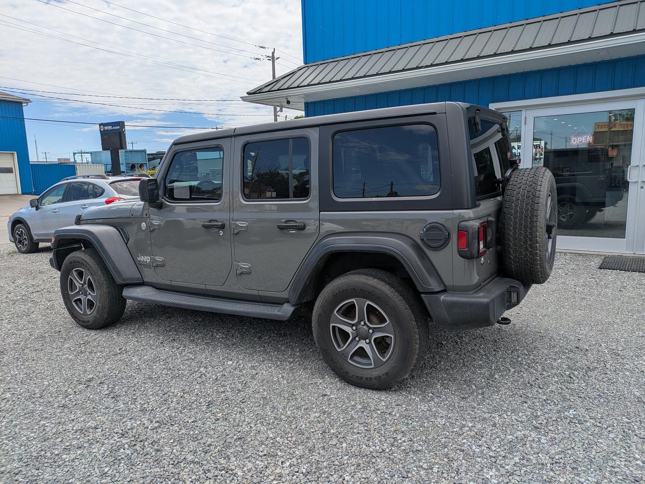 2019 Jeep Wrangler Sport 4X4 Photo2