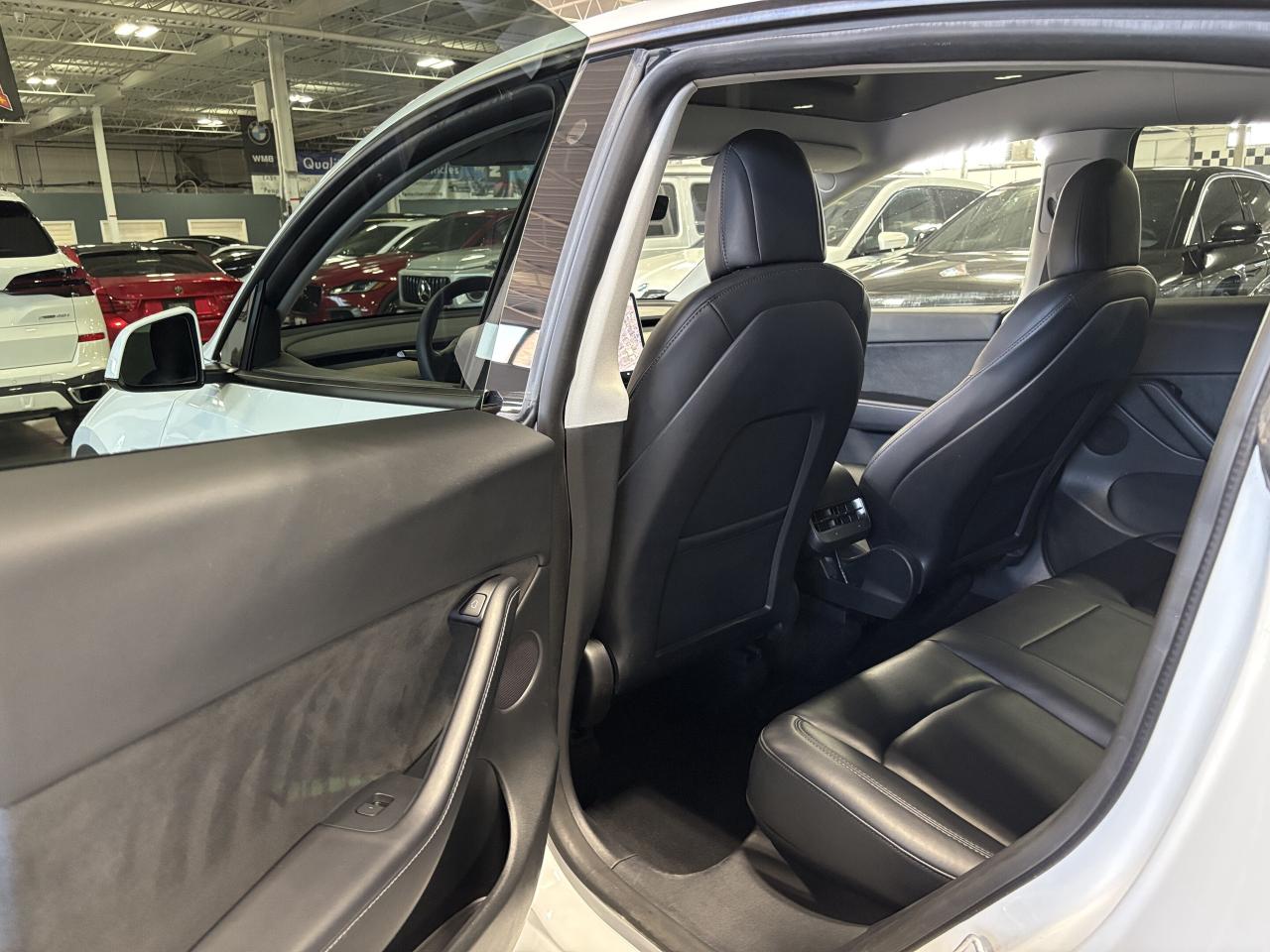 2022 Tesla Model Y Long Range AWD|DUALMOTOR|ACCELBOOST|AUTOPILOT|NAV| Photo