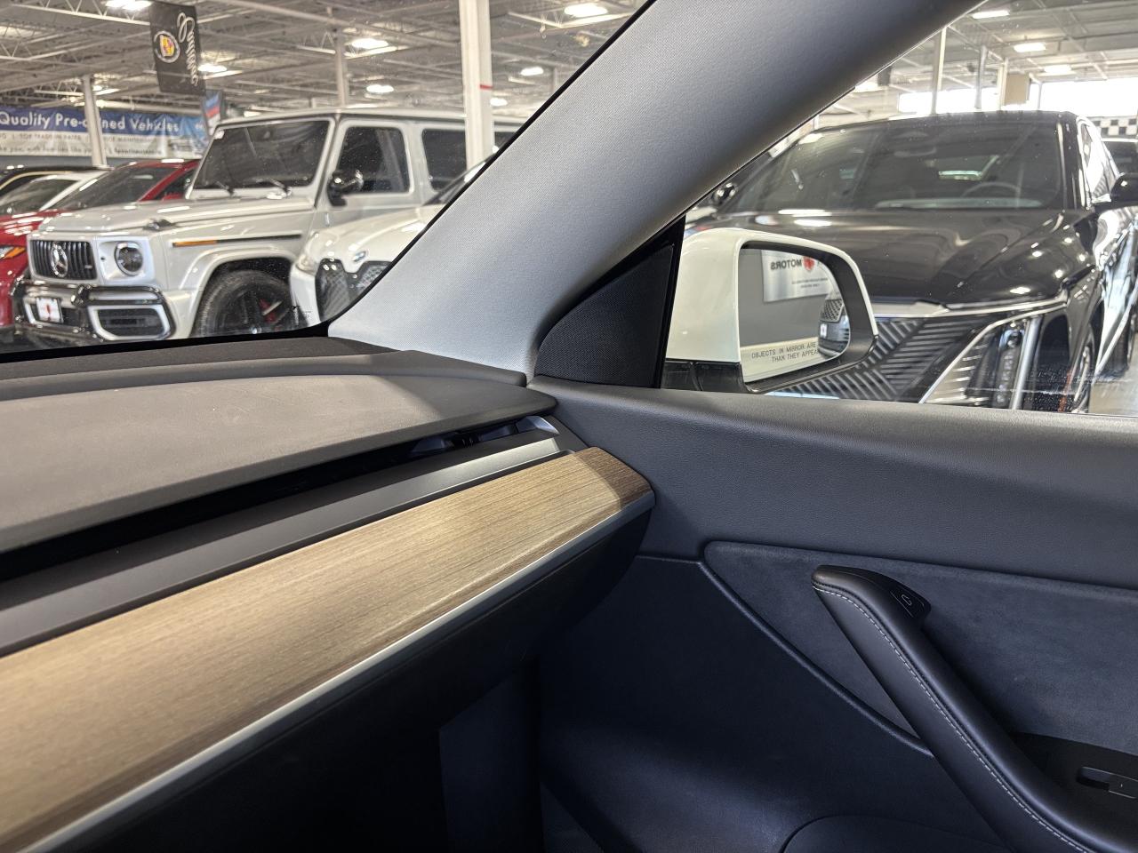 2022 Tesla Model Y Long Range AWD|DUALMOTOR|ACCELBOOST|AUTOPILOT|NAV| Photo