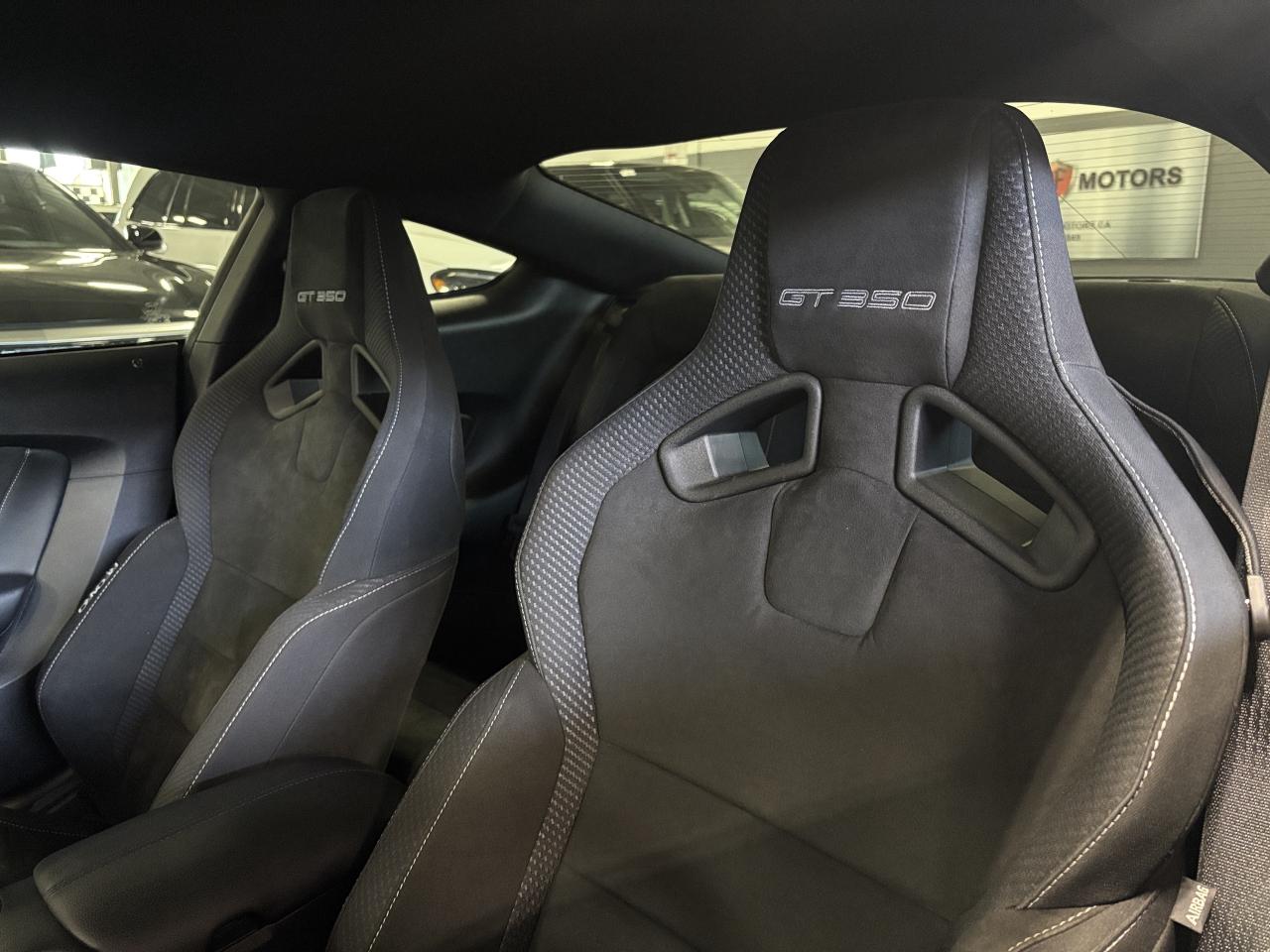 2017 Ford Mustang Shelby GT350|FASTBACK|MANUAL|BREMBO|ALCANTARA|CAM| Photo