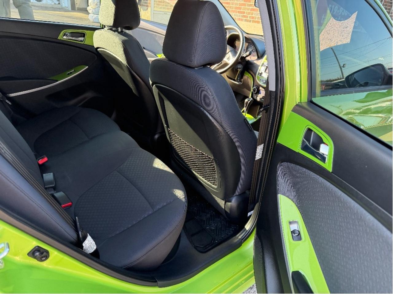 2014 Hyundai Accent GLS | Very Low Mileage | Drives Great !! Photo