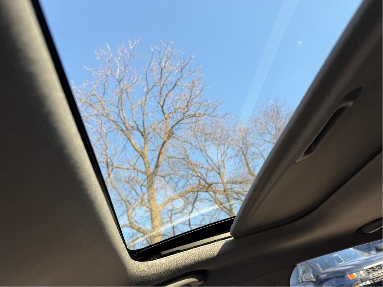 2014 Hyundai Accent GLS | Very Low Mileage | Drives Great !! Photo