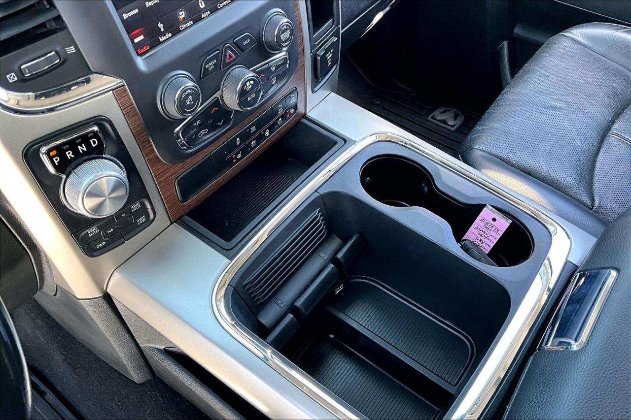 2019 RAM 1500 Classic Laramie EcoDiesel | Vented Leather | Sunroof | 4X4 Photo