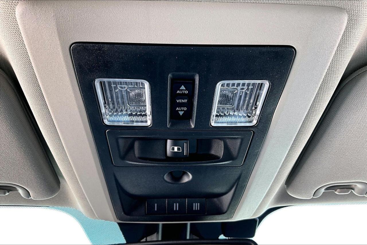 2019 RAM 1500 Classic Laramie EcoDiesel | Vented Leather | Sunroof | 4X4 Photo