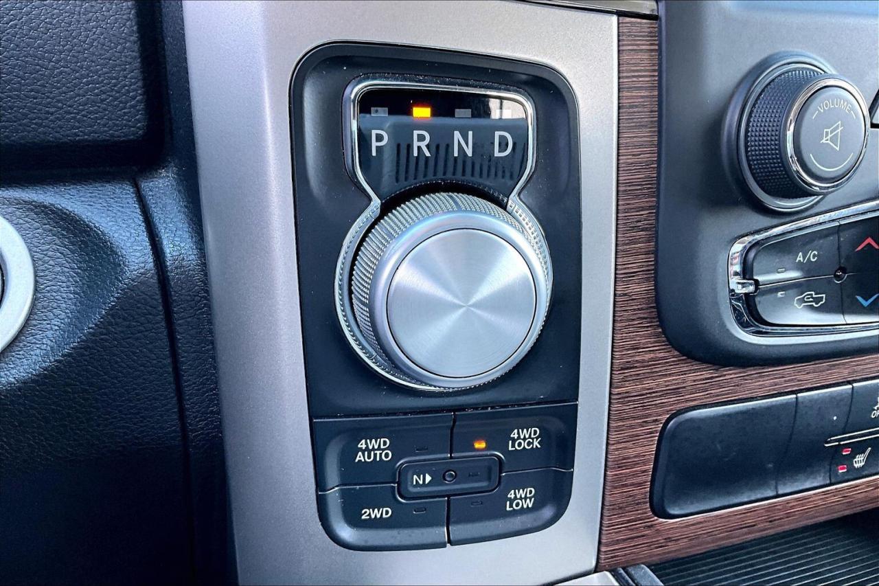 2019 RAM 1500 Classic Laramie EcoDiesel | Vented Leather | Sunroof | 4X4 Photo