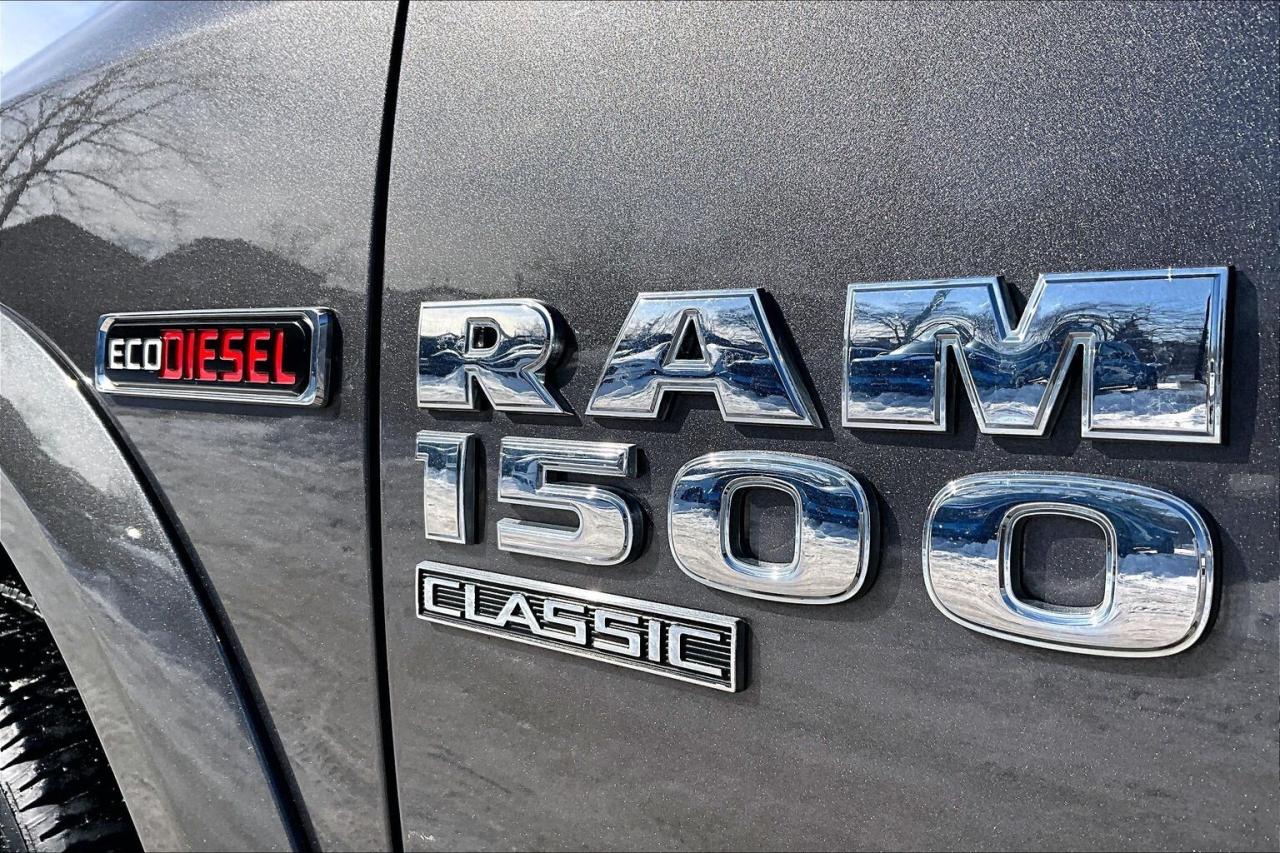 2019 RAM 1500 Classic Laramie EcoDiesel | Vented Leather | Sunroof | 4X4 Photo