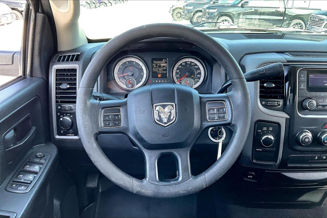 2018 RAM 1500 SXT Quad Cab V8 | AS IS | 4X4 Photo4