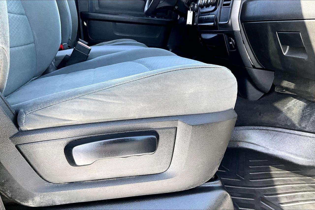 2018 RAM 1500 SXT Quad Cab V8 | AS IS | 4X4 Photo