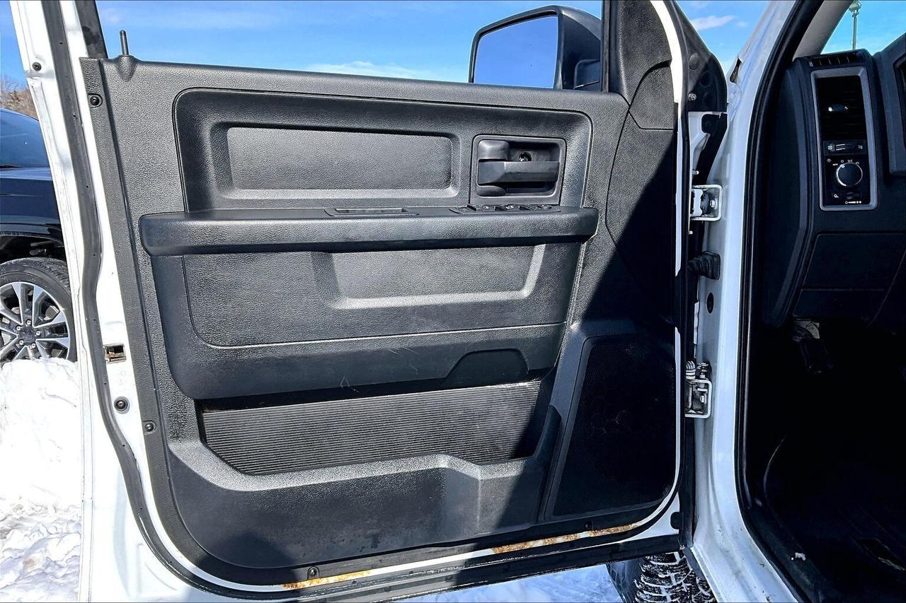 2018 RAM 1500 SXT Quad Cab V8 | AS IS | 4X4 Photo
