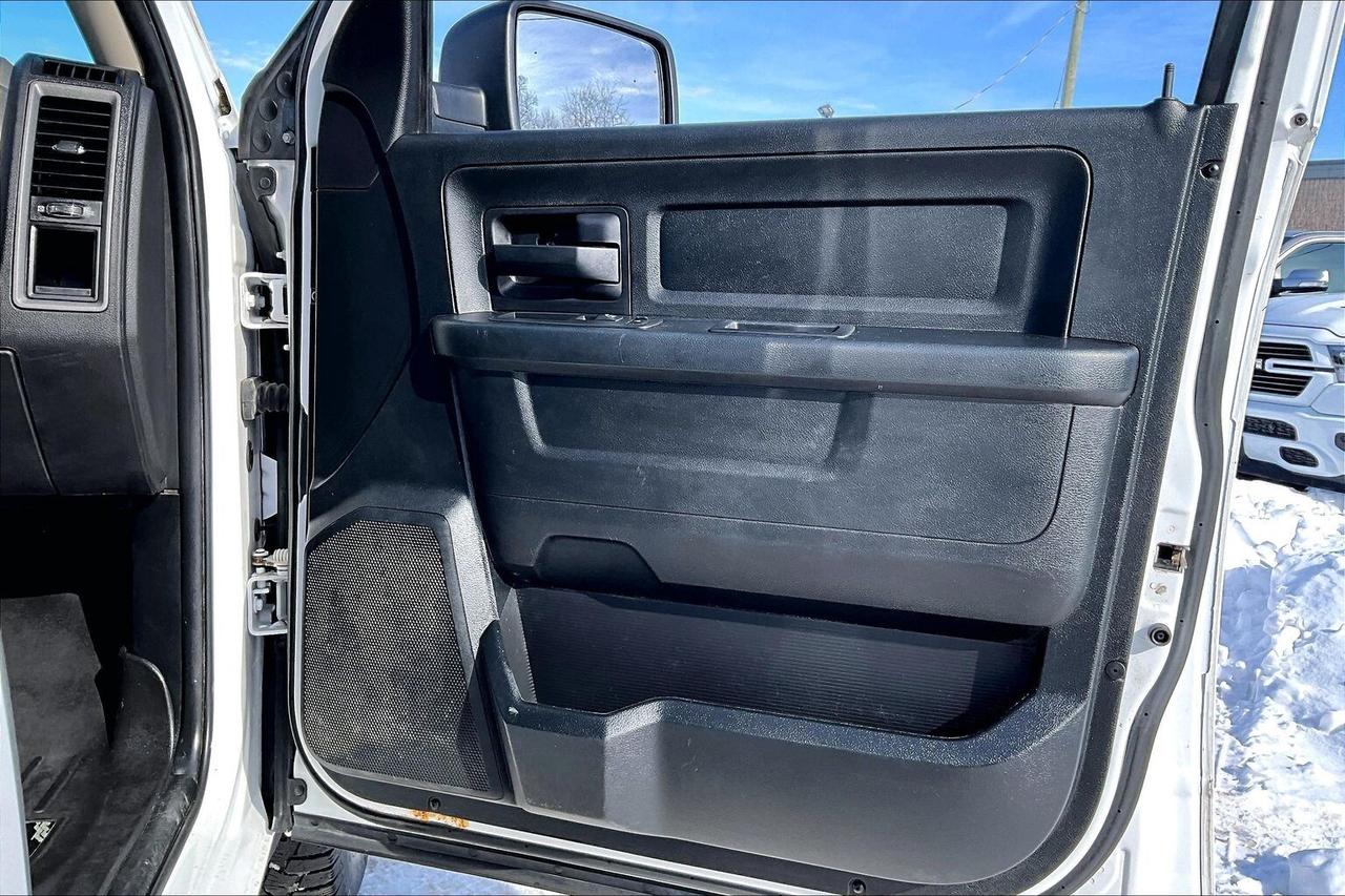 2018 RAM 1500 SXT Quad Cab V8 | AS IS | 4X4 Photo