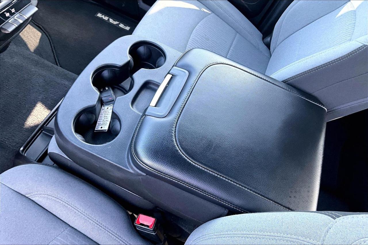 2024 RAM 3500 Big Horn Crew | 6.7L Diesel | Tow Pkg | 4X4 Photo