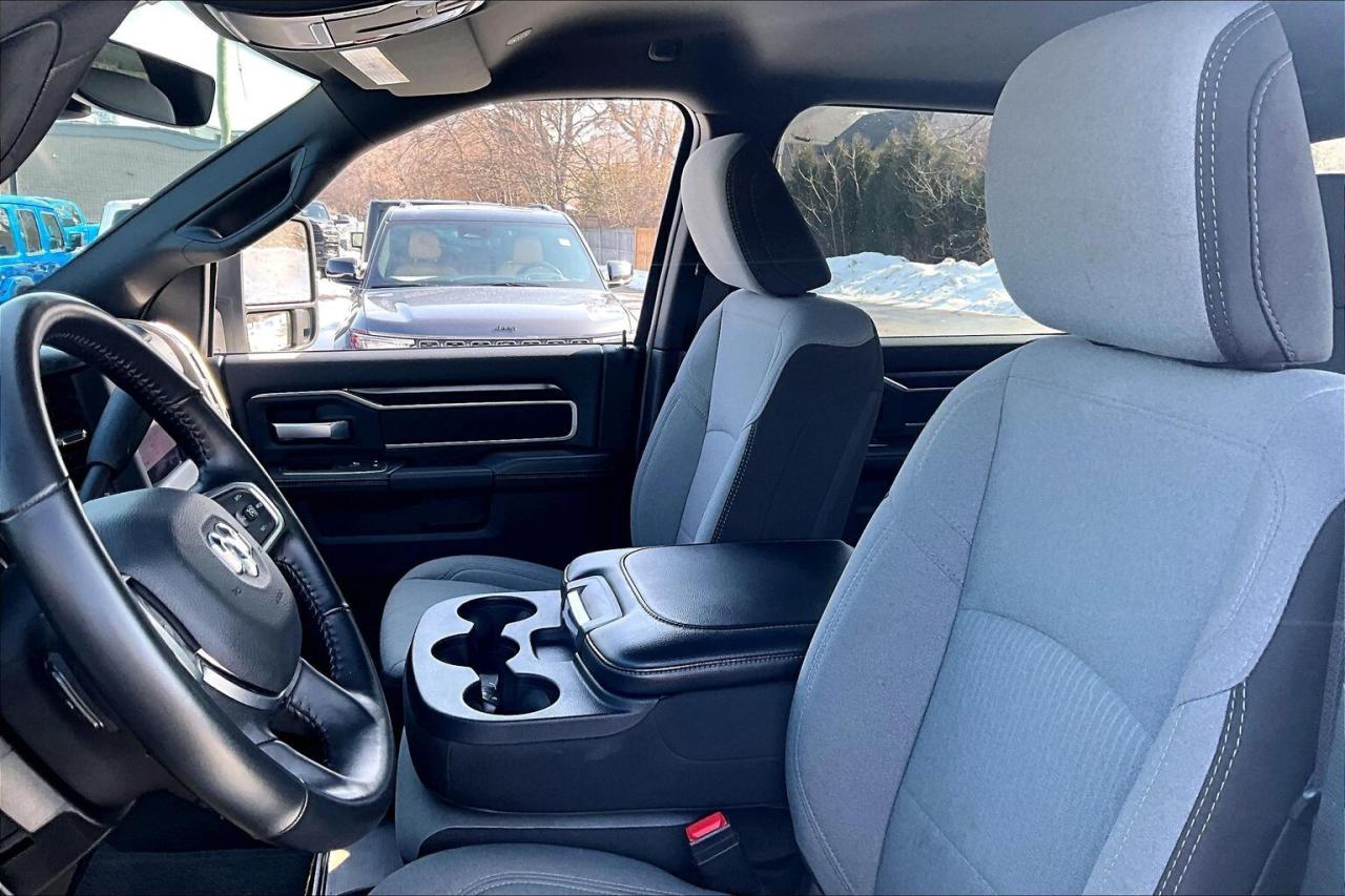 2024 RAM 3500 Big Horn Crew | 6.7L Diesel | Tow Pkg | 4X4 Photo