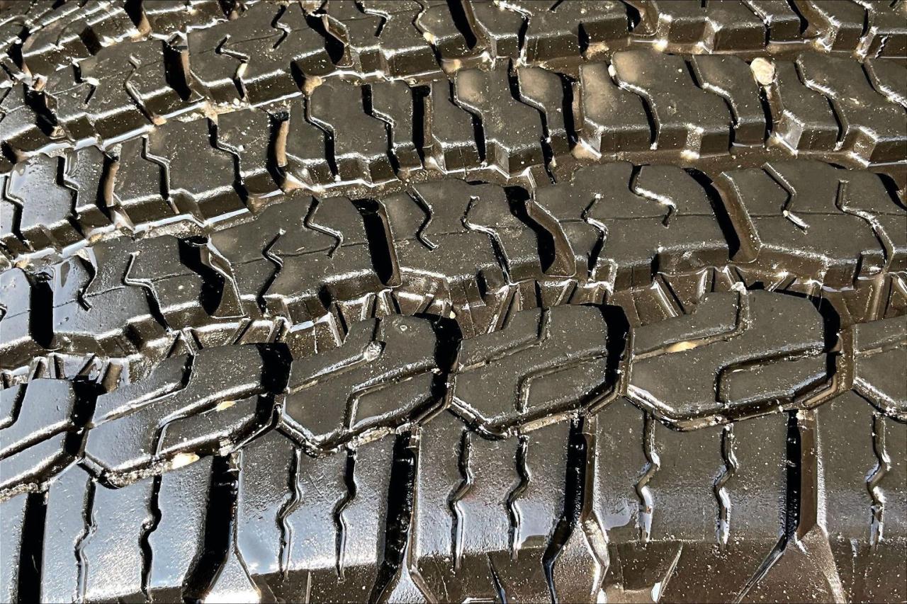 2014 Jeep Wrangler Unlimited Sahara | AS IS | 4X4 Photo