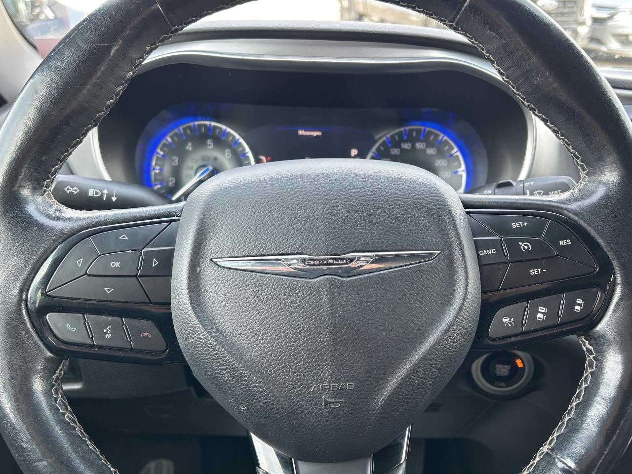 2019 Chrysler Pacifica TOURING- L PLUS S, CLEAN CARFAX, REMOTE START! - Photo #16