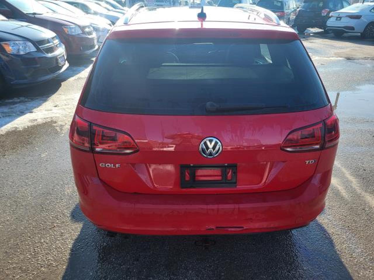 2015 Volkswagen Golf Sportwagen HIGHLINE TDI Photo