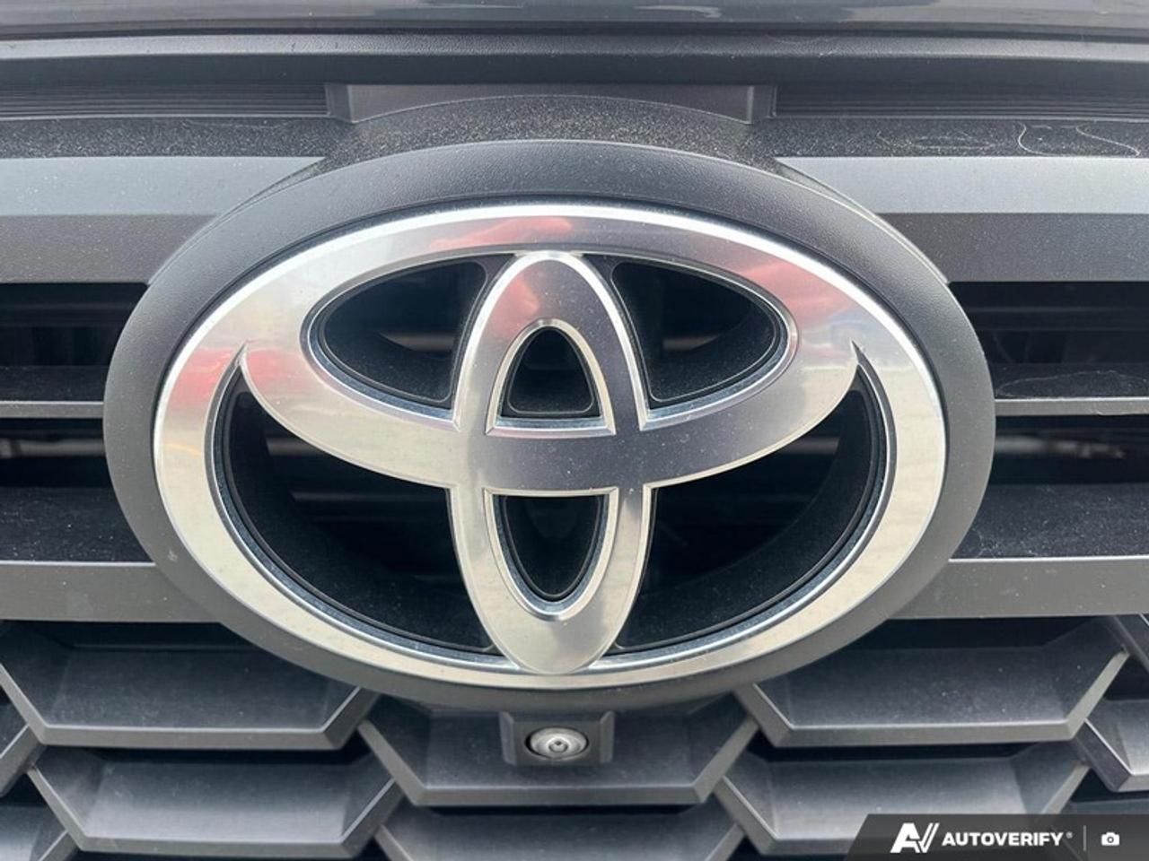 2024 Toyota Tacoma TRD Off Road  TRD OFFROAD W/PREMIUM PACK! Photo