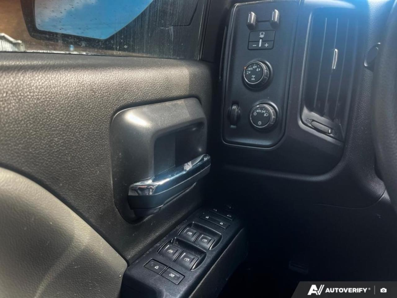 2016 GMC Sierra 1500 Base  CREW CAB, 5.3 V8, REAR CAMERA Photo