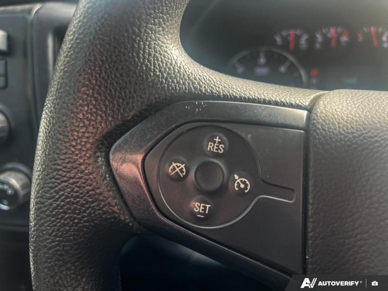 2016 GMC Sierra 1500 Base  CREW CAB, 5.3 V8, REAR CAMERA Photo