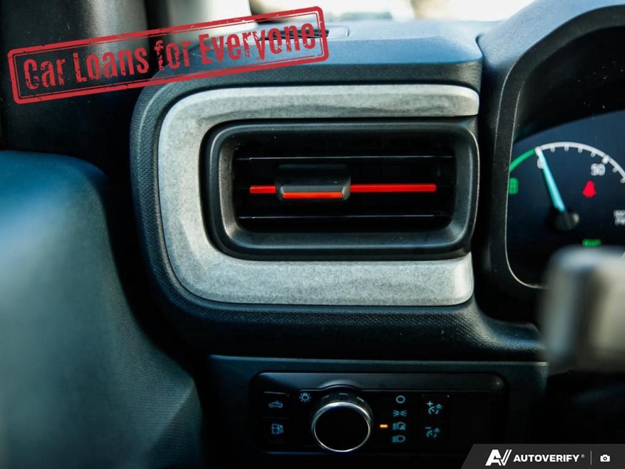 2023 Ford Maverick XLT Photo