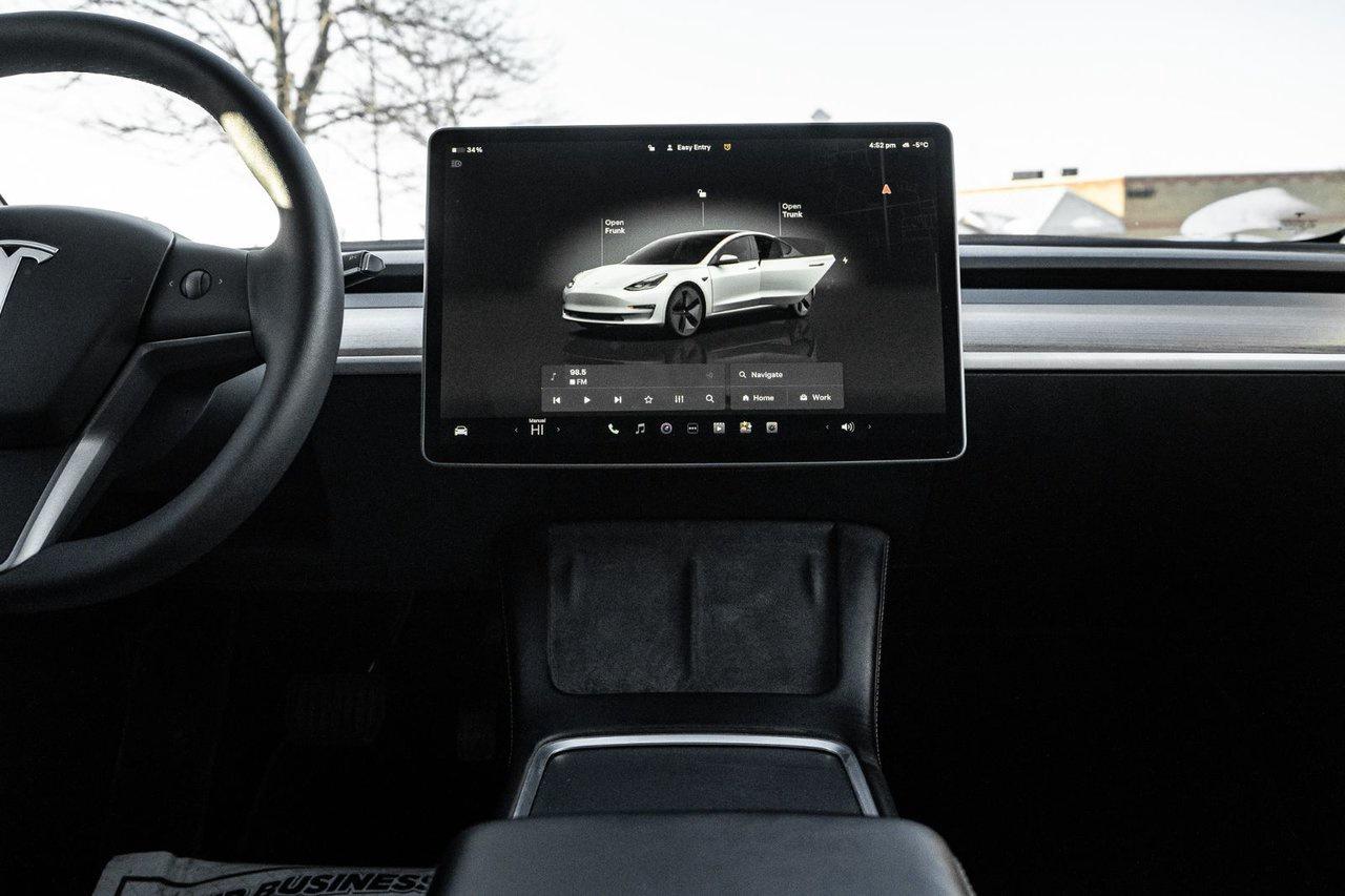 2023 Tesla Model 3 LONG RANGE Photo