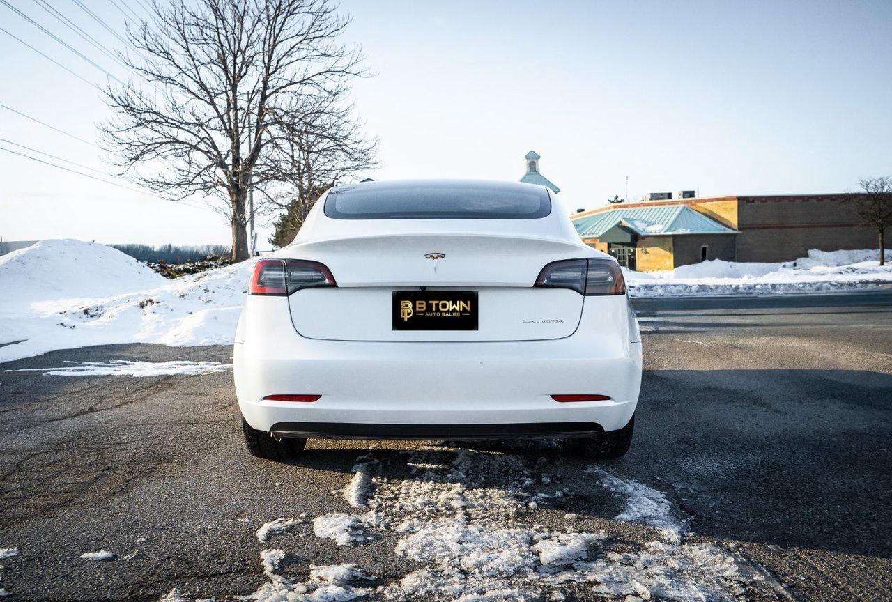 2023 Tesla Model 3 LONG RANGE Photo