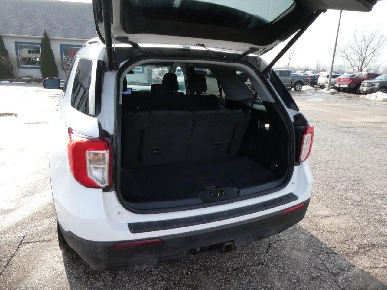 2021 Ford Explorer XLT Photo