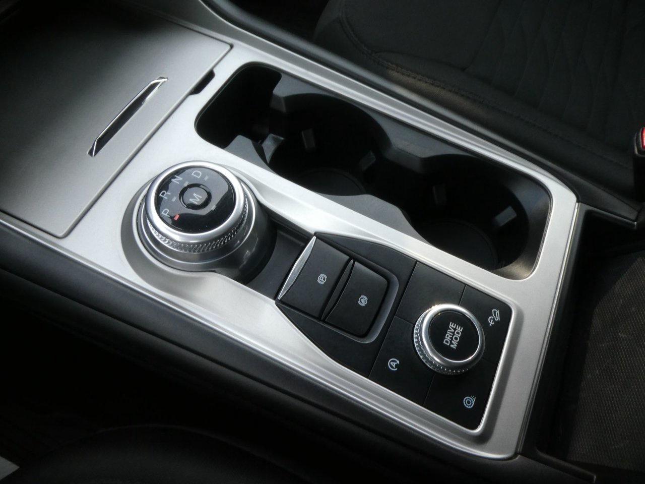 2021 Ford Explorer XLT Photo