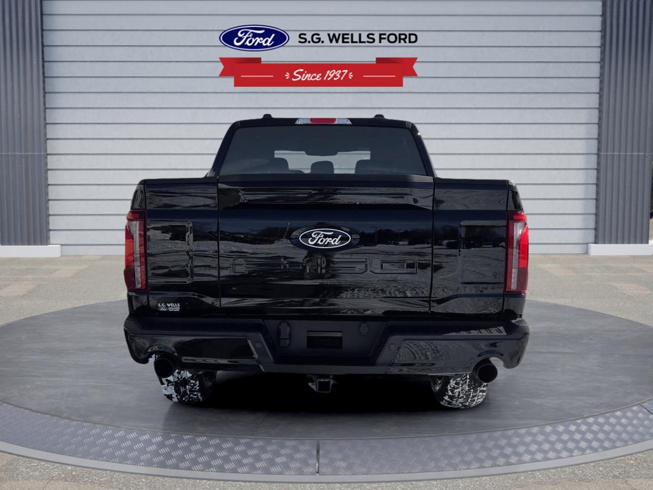 2026 Ford F-150 Lariat Photo2