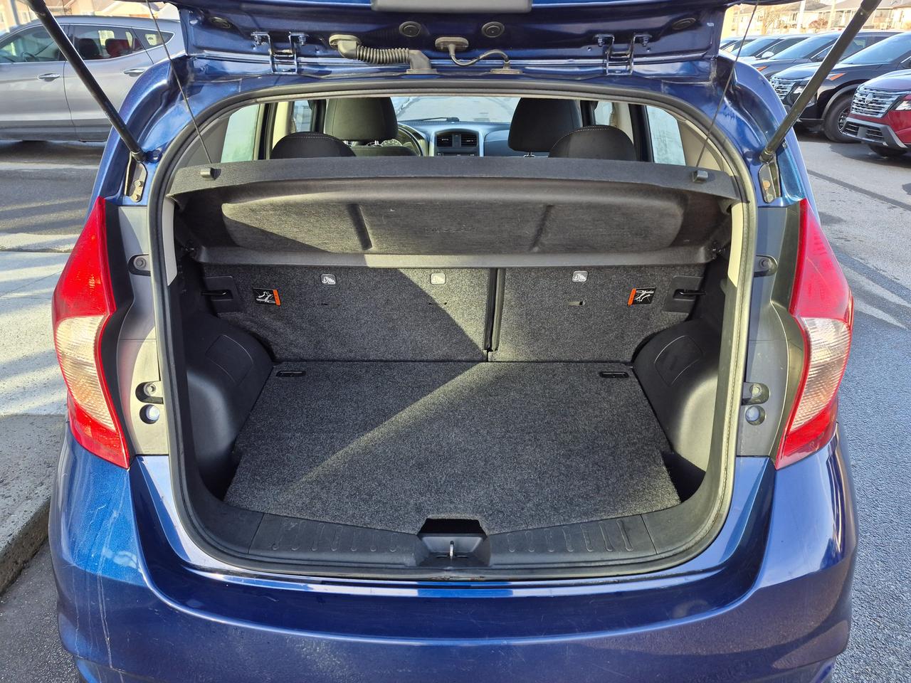 2019 Nissan Versa Note SV Photo